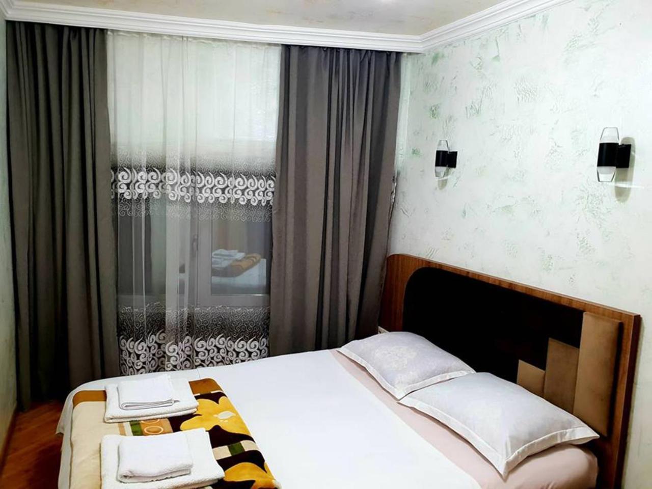 Hotel Old Star Batumi Exterior photo