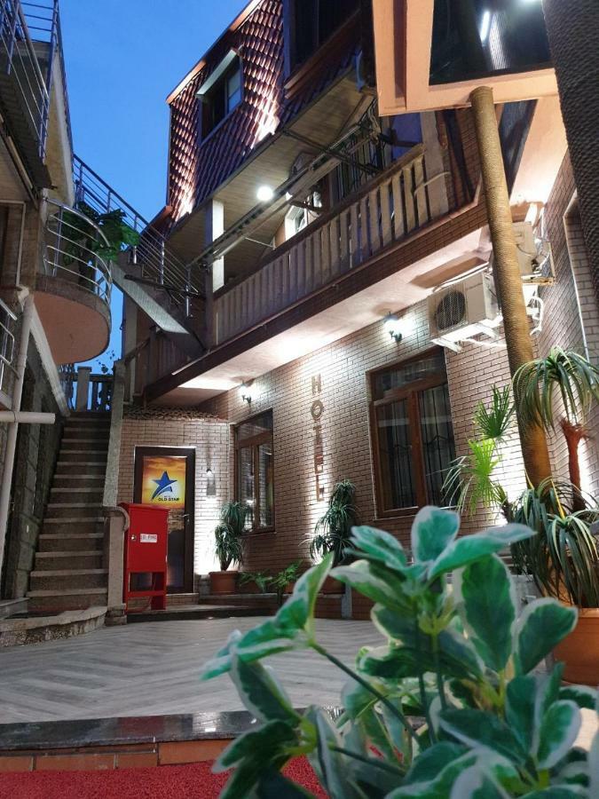 Hotel Old Star Batumi Exterior photo